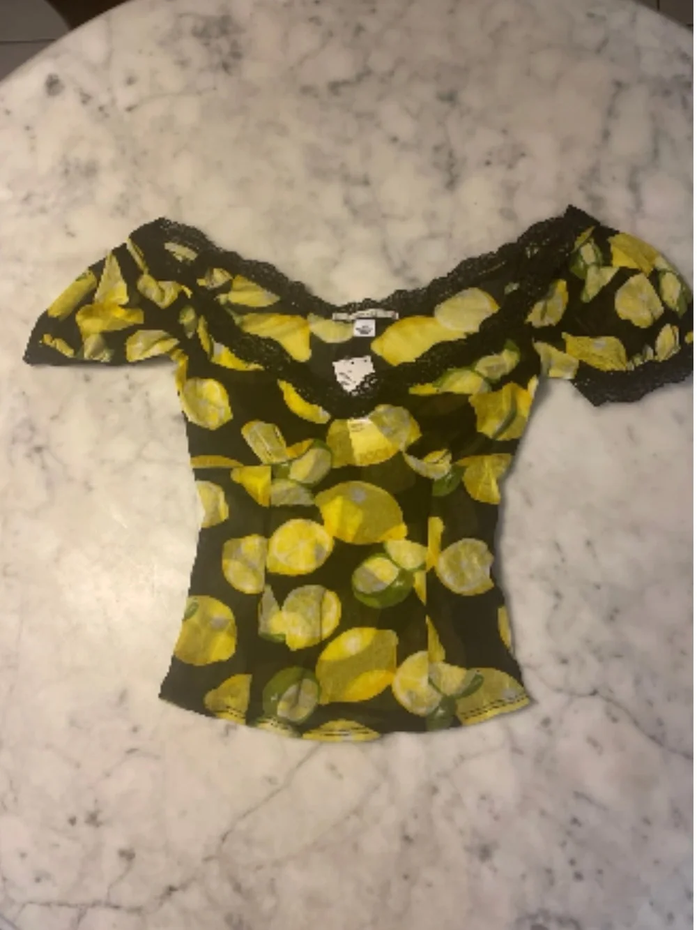 Kimchi Blue Blake Puff Sleeve Mesh Top Size Large - Picture 2 of 4